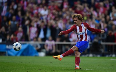 冠竞体育动态-佩佩跨界玩音乐